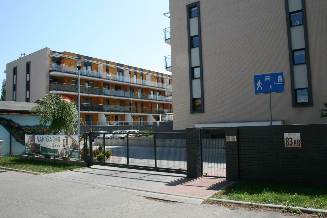 Grey & White Pogodne Apartment Kołobrzeg Exterior foto